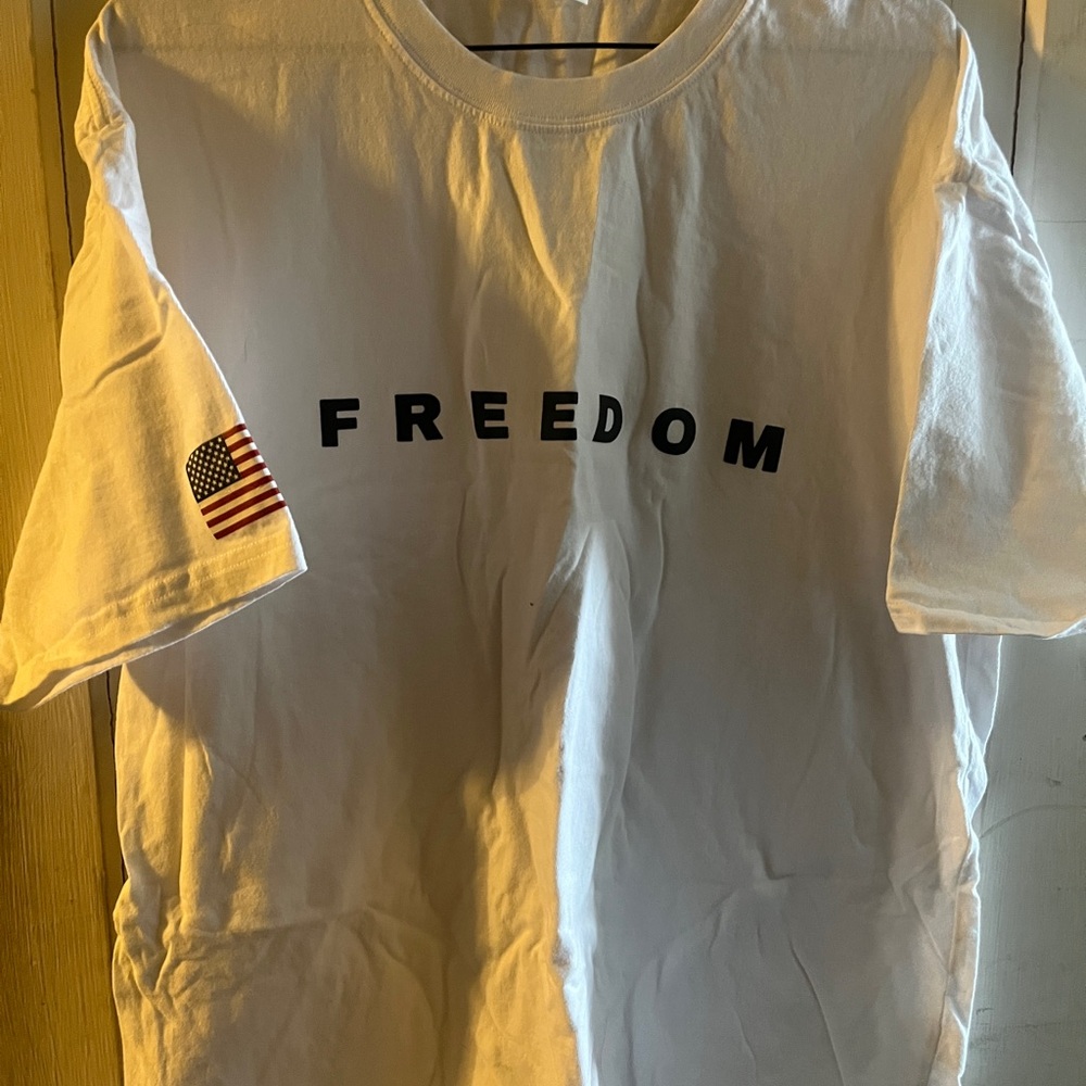 NWOT White Freedom T-Shirt